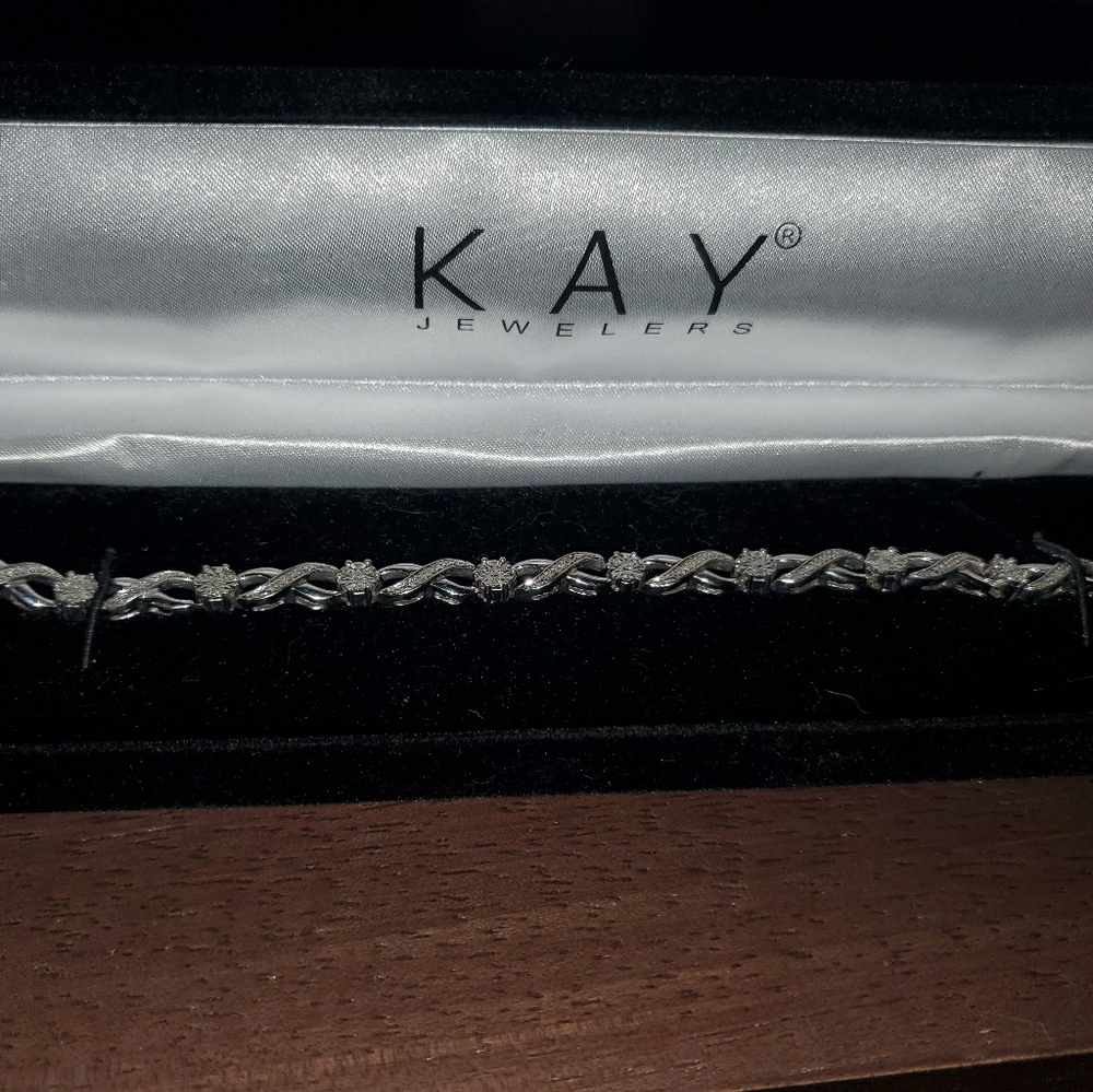 Diamond Bracelet 1/4 carat tw Sterling Silver